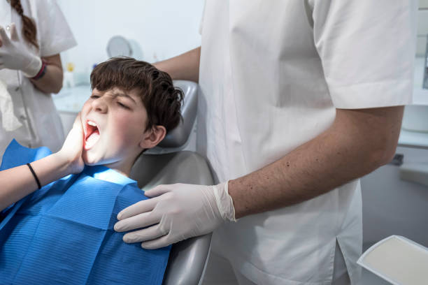Best Emergency Root Canal Therapy in Elmwood, LA